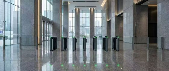kopen Hoge snelheid automatische tourniquet Swing Barrier Gate toegangscontrolesysteem voor Plaza online manufacture